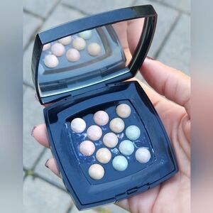 Limited Edition Chanel Les Perles De Chanel Illuminating Highlighter 2601